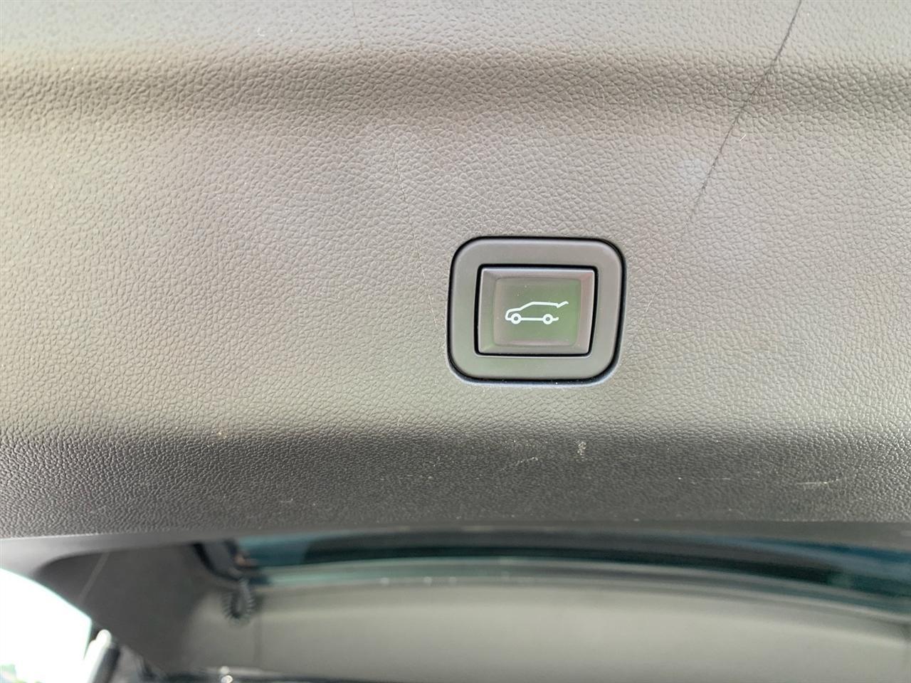 Chevrolet Tahoe  2023