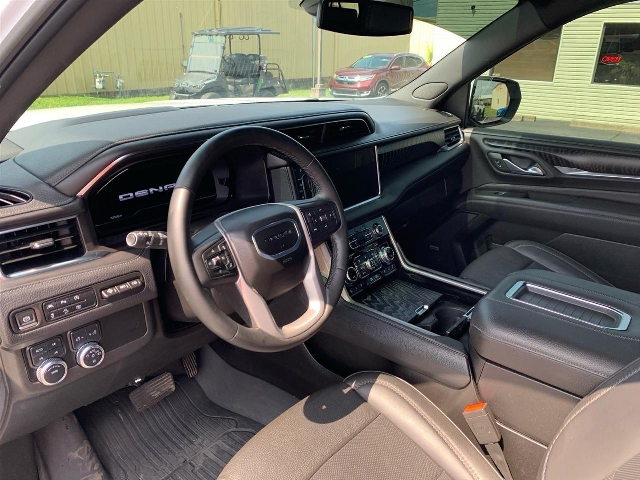 GMC Yukon XL  2024