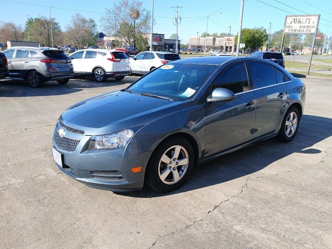 Chevrolet Cruze  2012