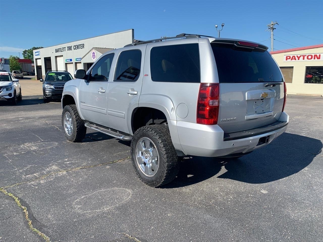 Chevrolet Tahoe  2013