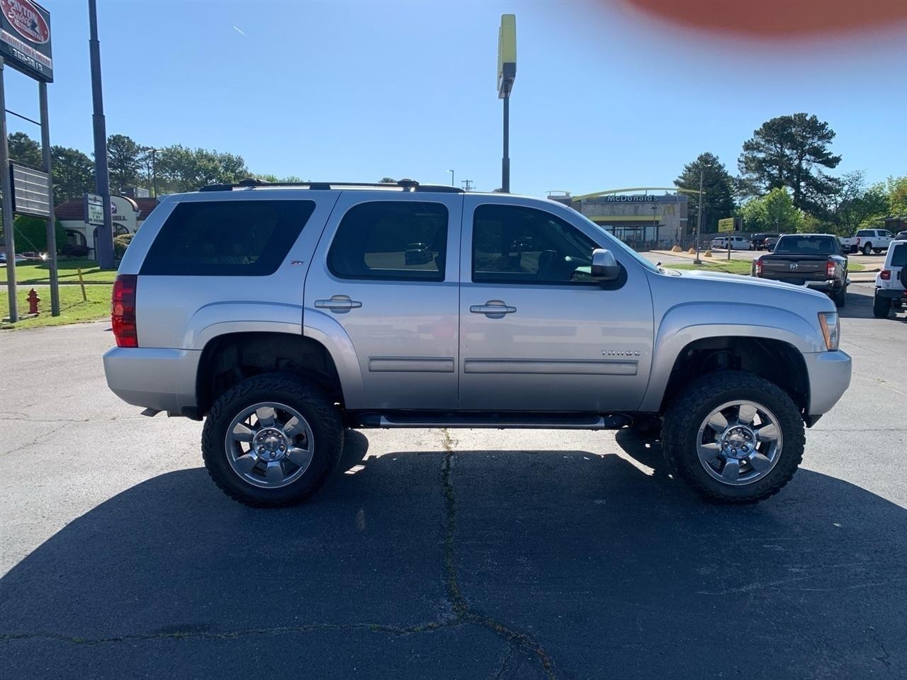 Chevrolet Tahoe  2013