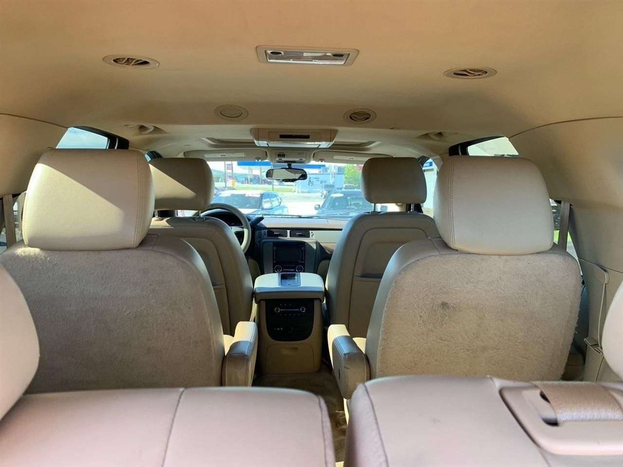 Chevrolet Tahoe  2013