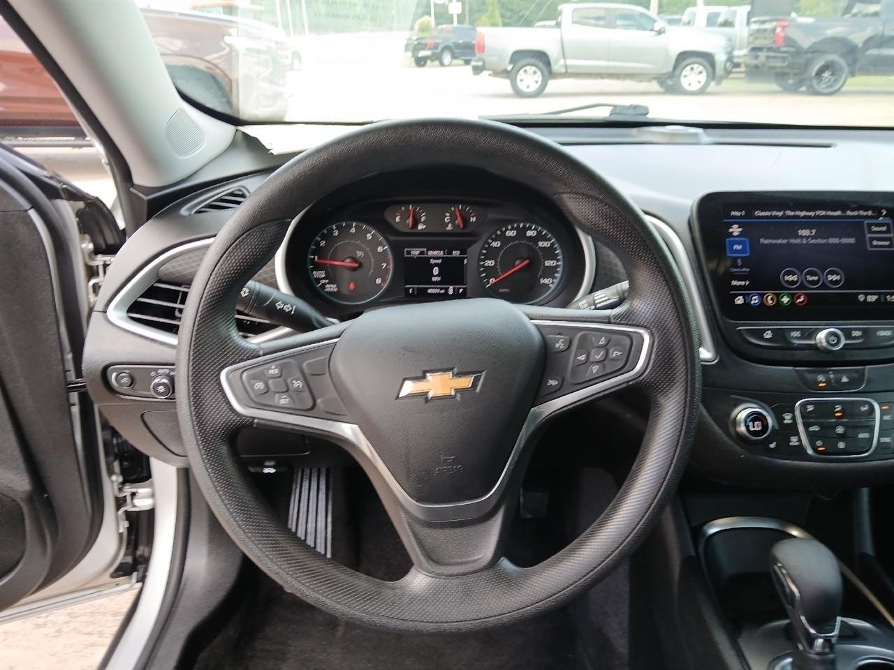 Chevrolet Malibu  2022