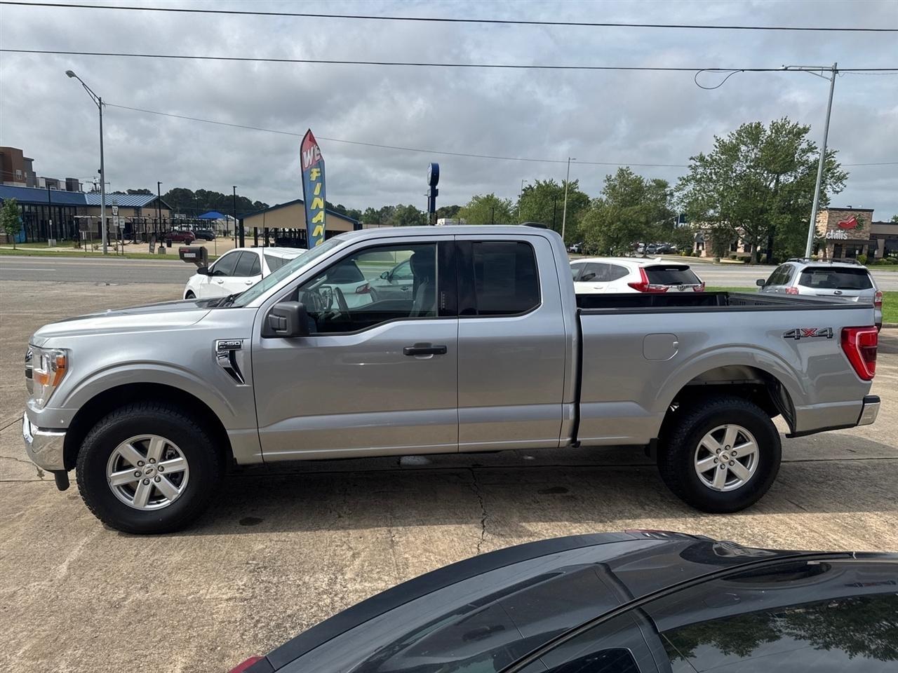 Ford F-150  2022