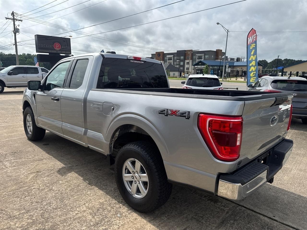 Ford F-150  2022