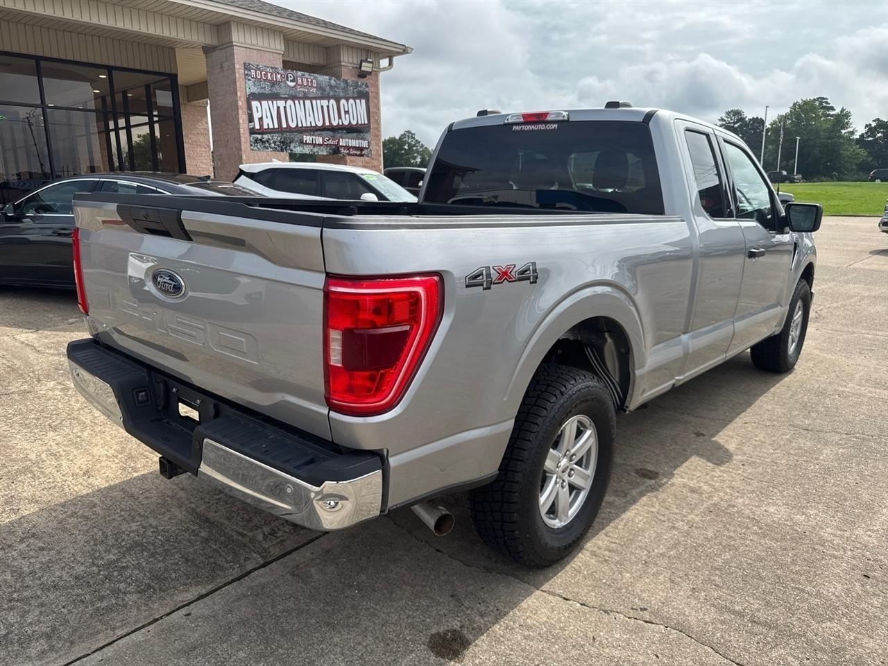 Ford F-150  2022