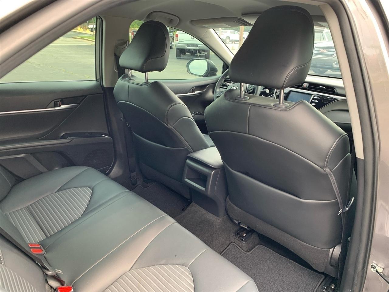 Toyota Camry  2020