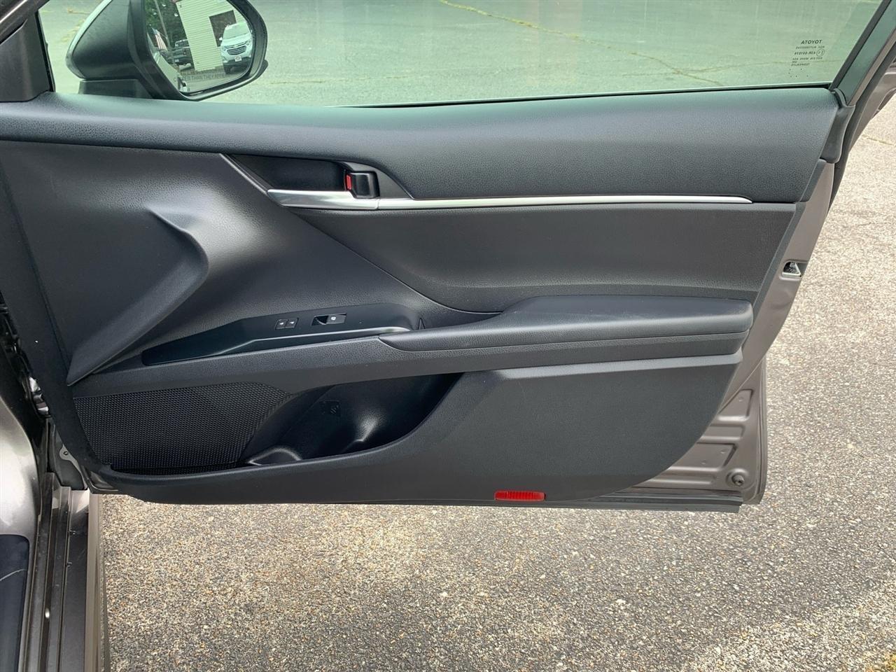 Toyota Camry  2020