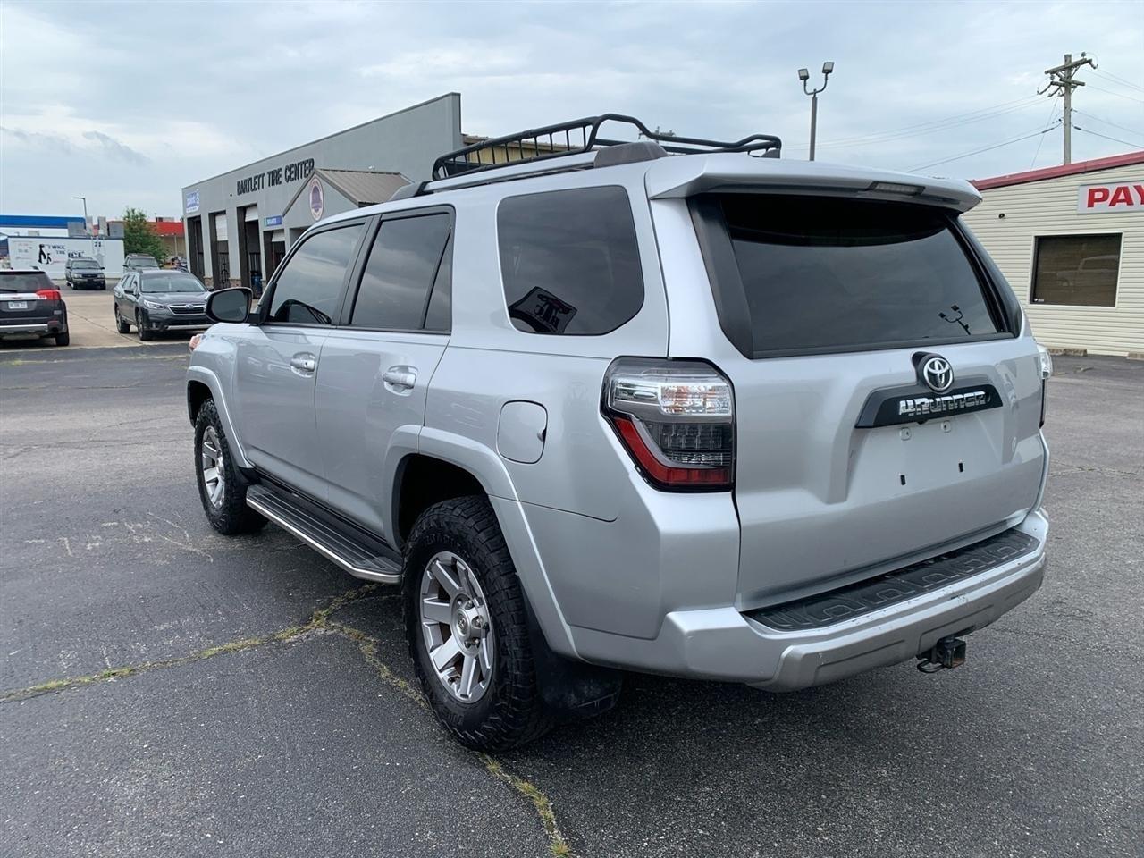 Toyota 4Runner  2016