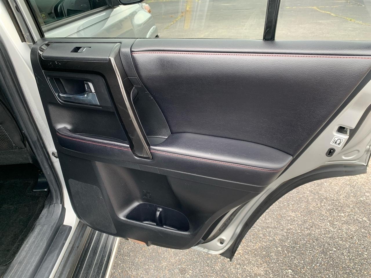 Toyota 4Runner  2016