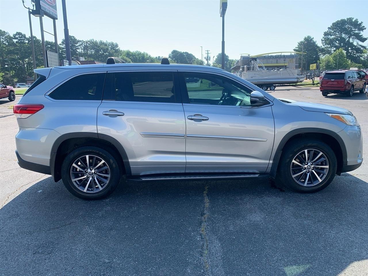 Toyota Highlander  2018