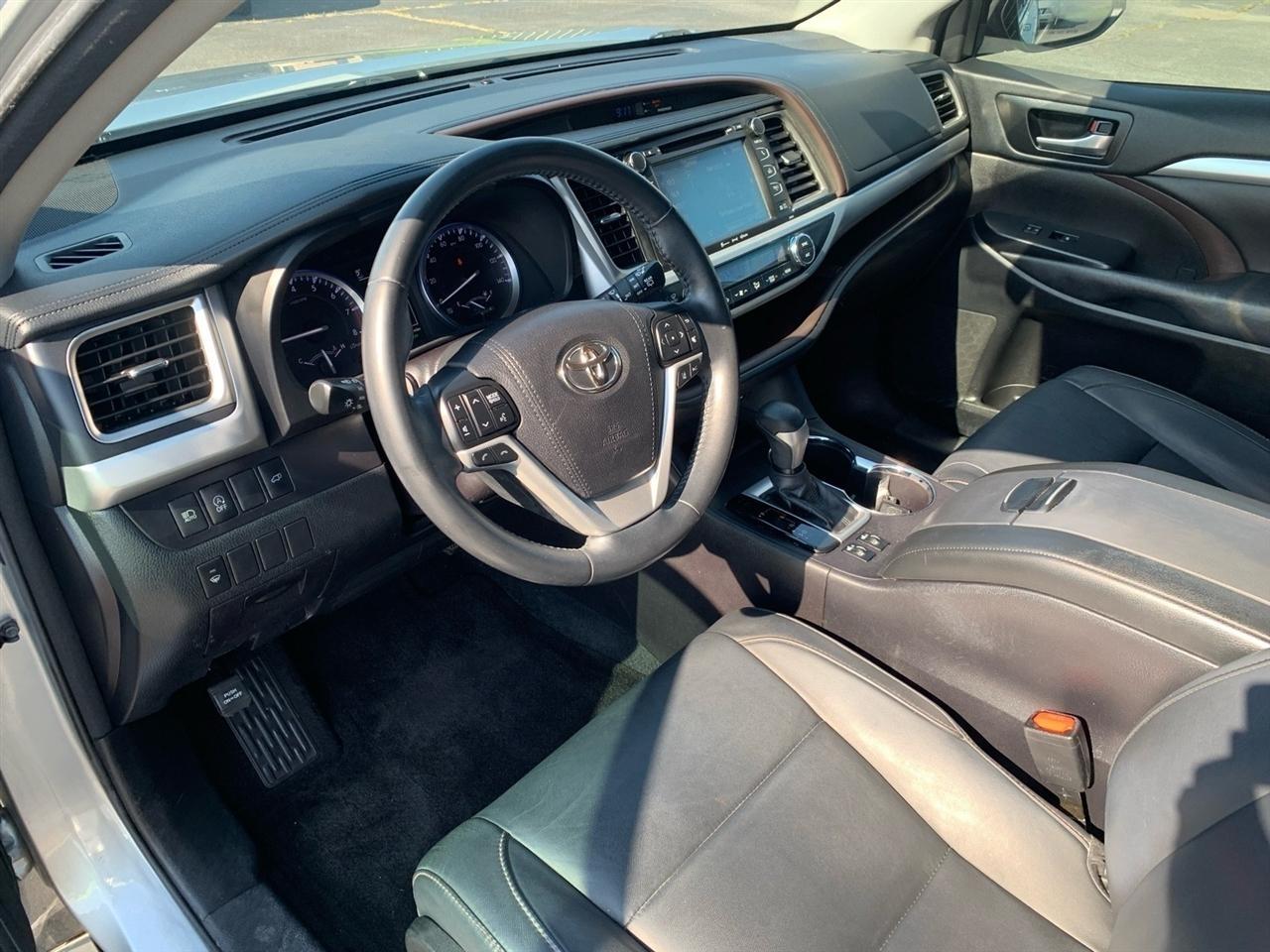 Toyota Highlander  2018