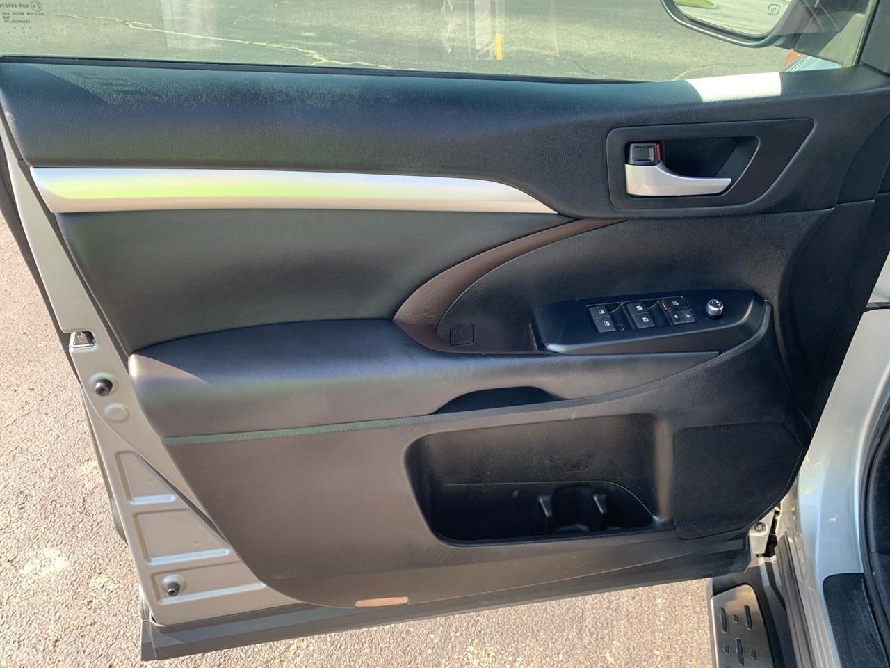 Toyota Highlander  2018