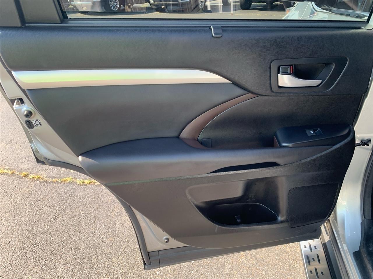 Toyota Highlander  2018