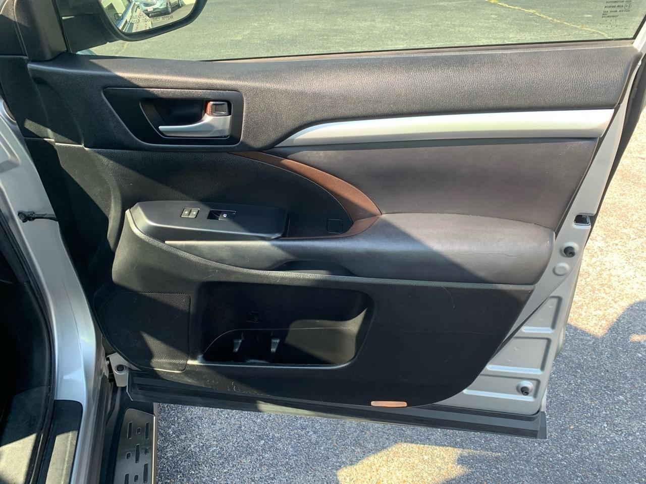 Toyota Highlander  2018