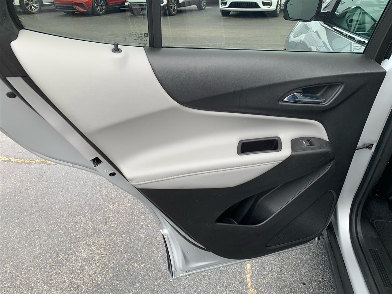 Chevrolet Equinox  2021