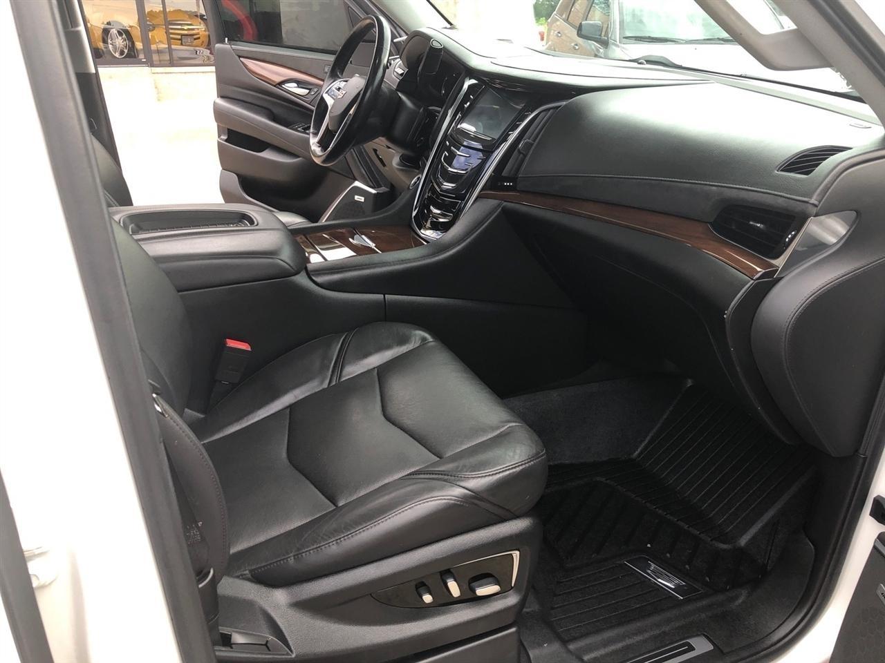 Cadillac Escalade  2019