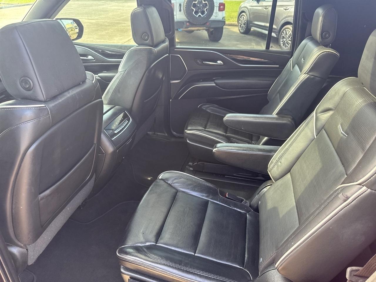 Cadillac Escalade  2022