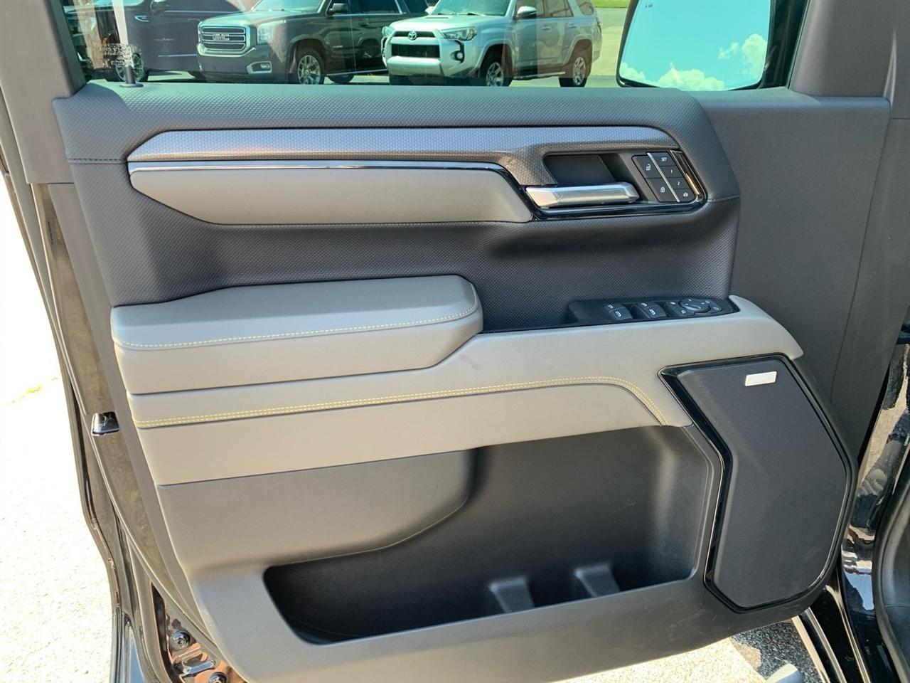 Chevrolet Silverado 1500  2024