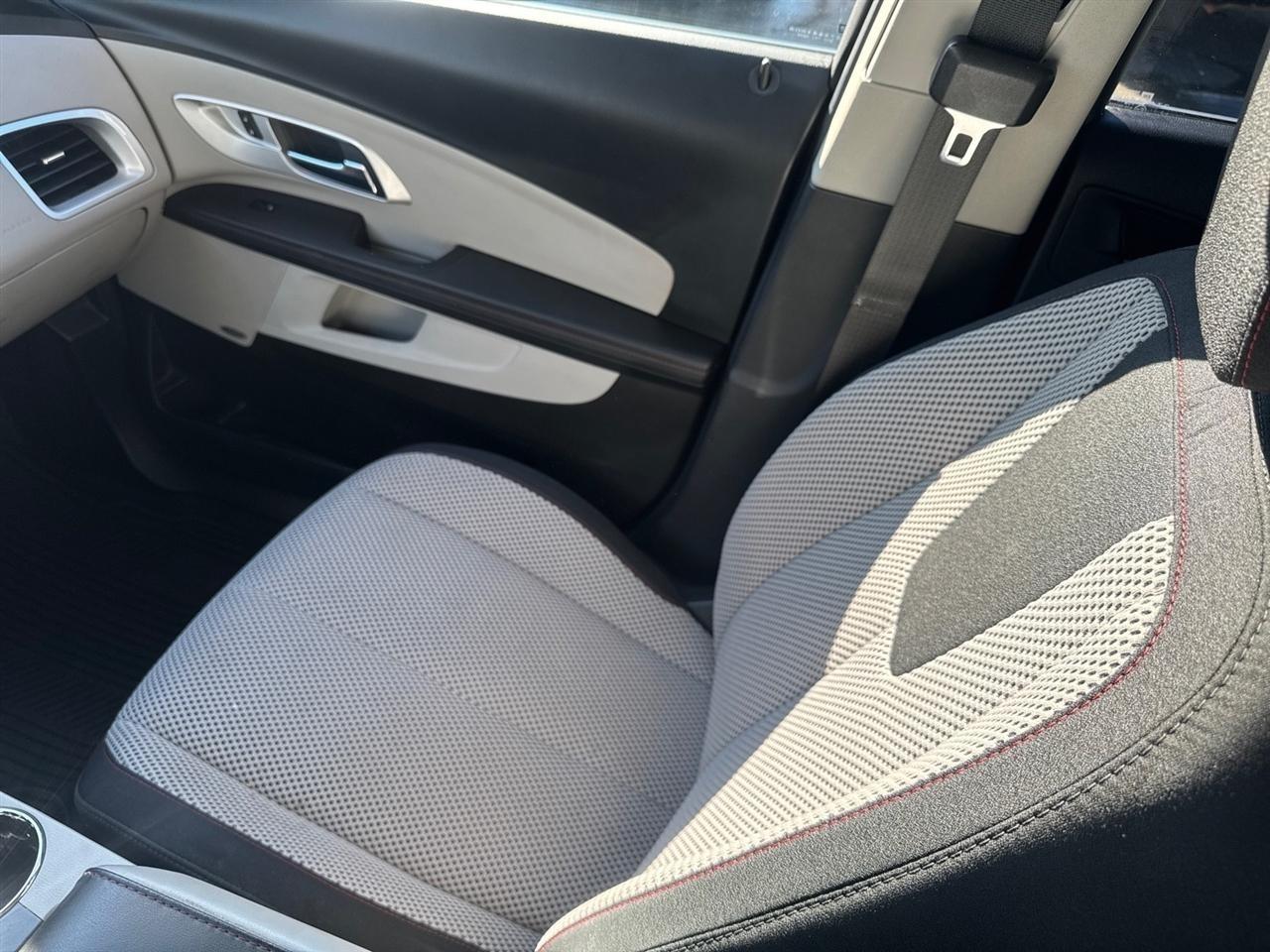 Chevrolet Equinox  2012