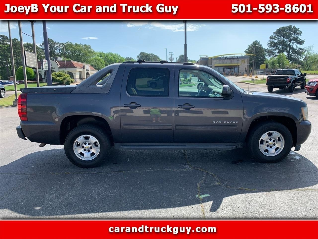 2011 Chevrolet Avalanche LS