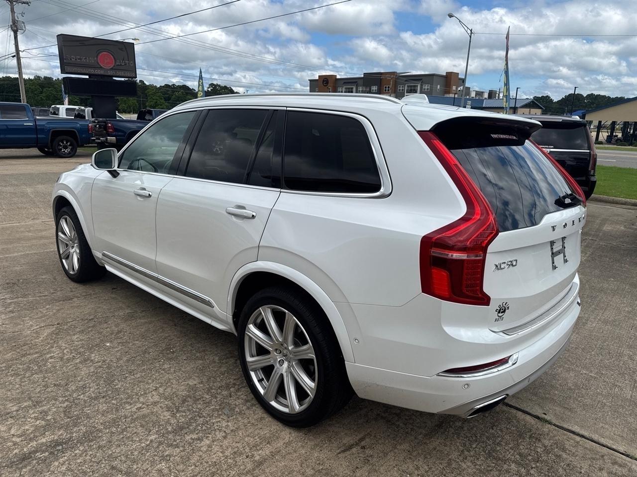 Volvo XC90  2018