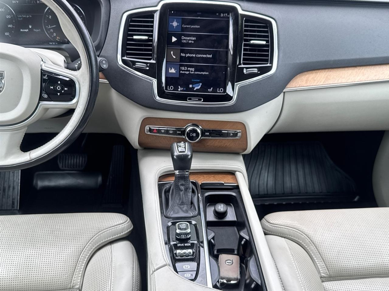 Volvo XC90  2018