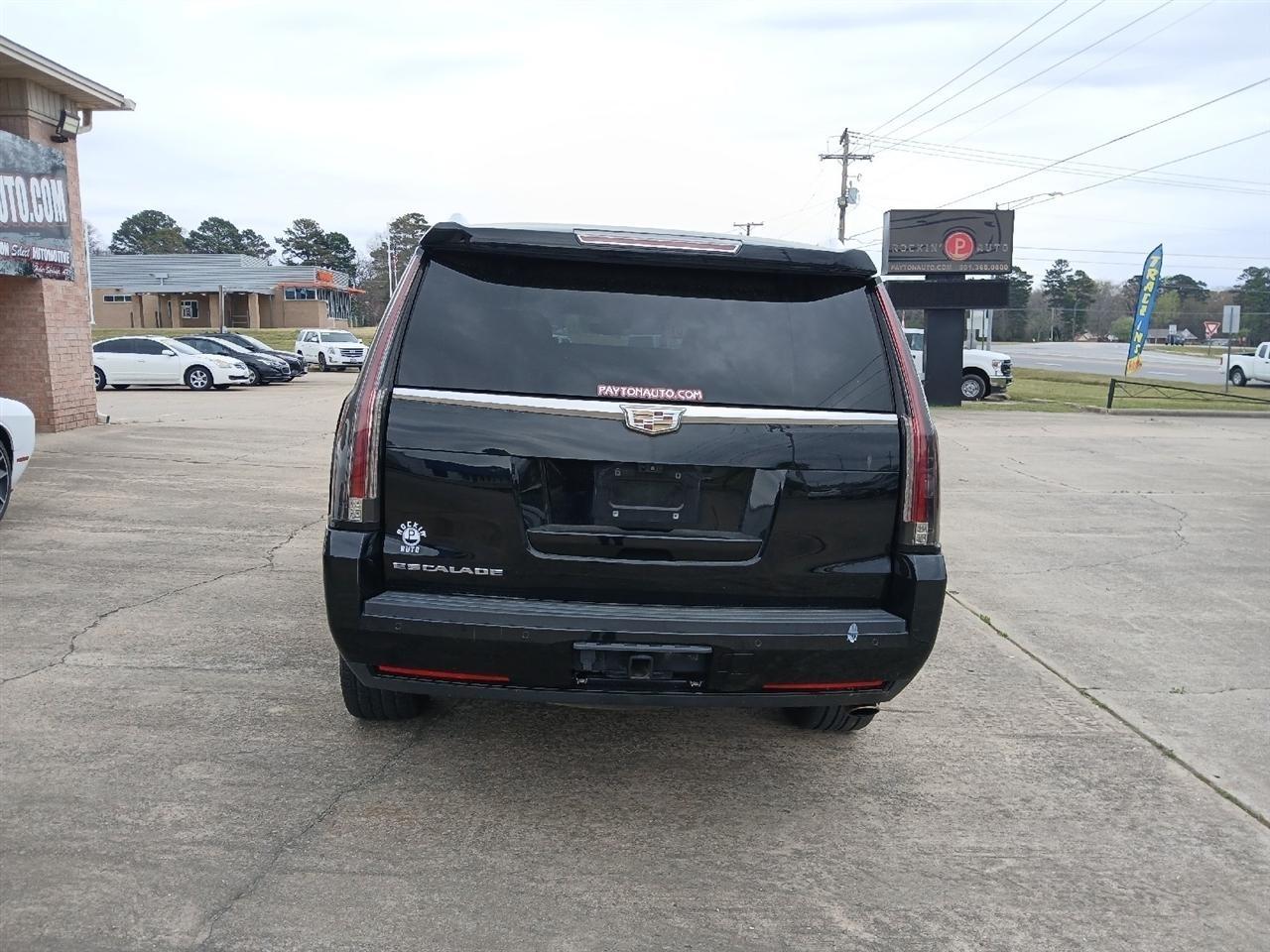 Cadillac Escalade  2017