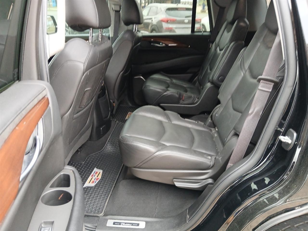 Cadillac Escalade  2017