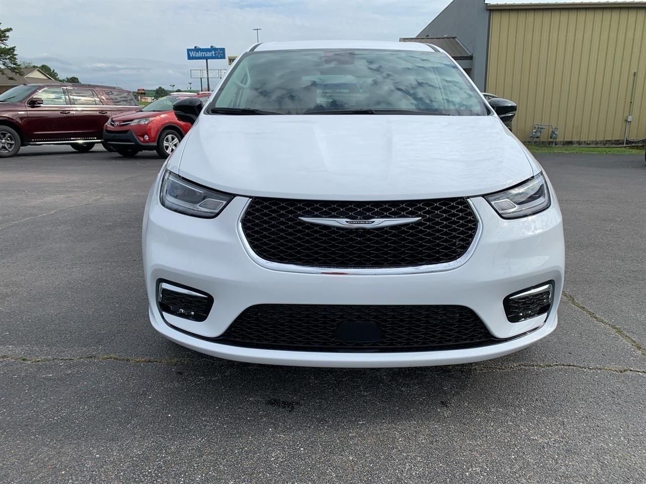Chrysler Pacifica  2024