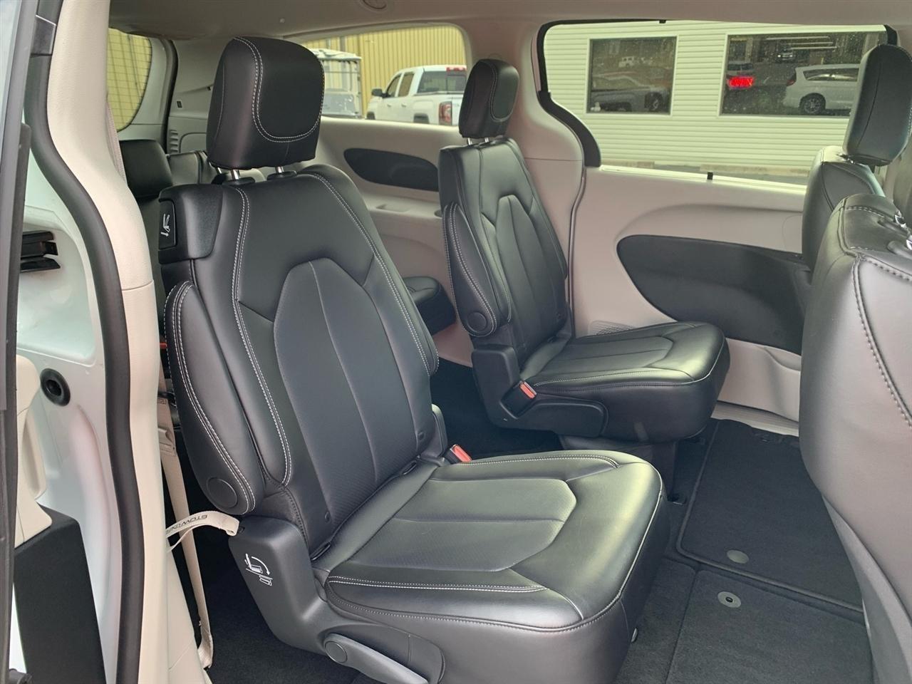 Chrysler Pacifica  2024