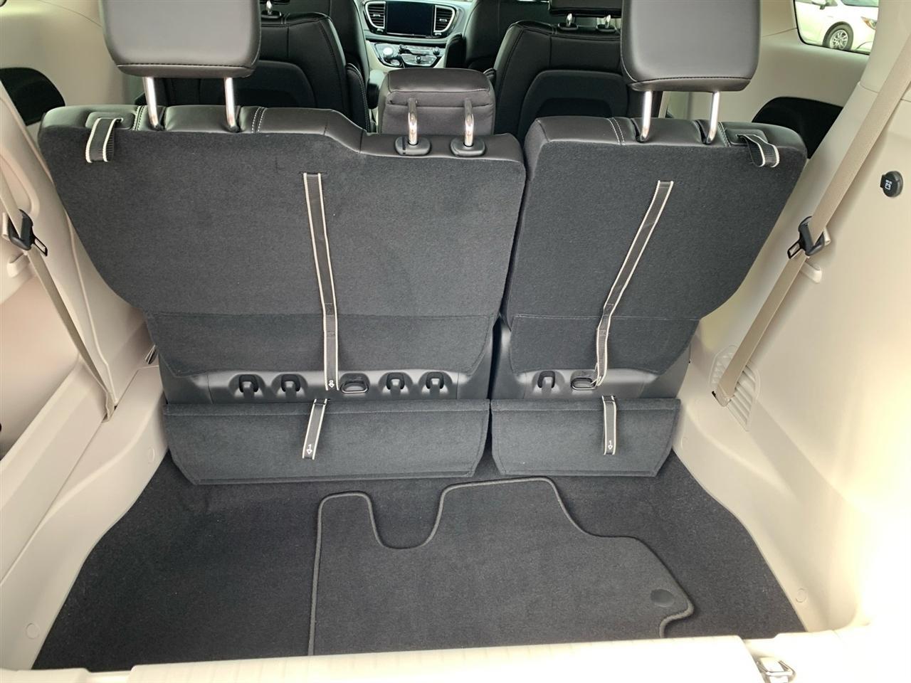 Chrysler Pacifica  2024