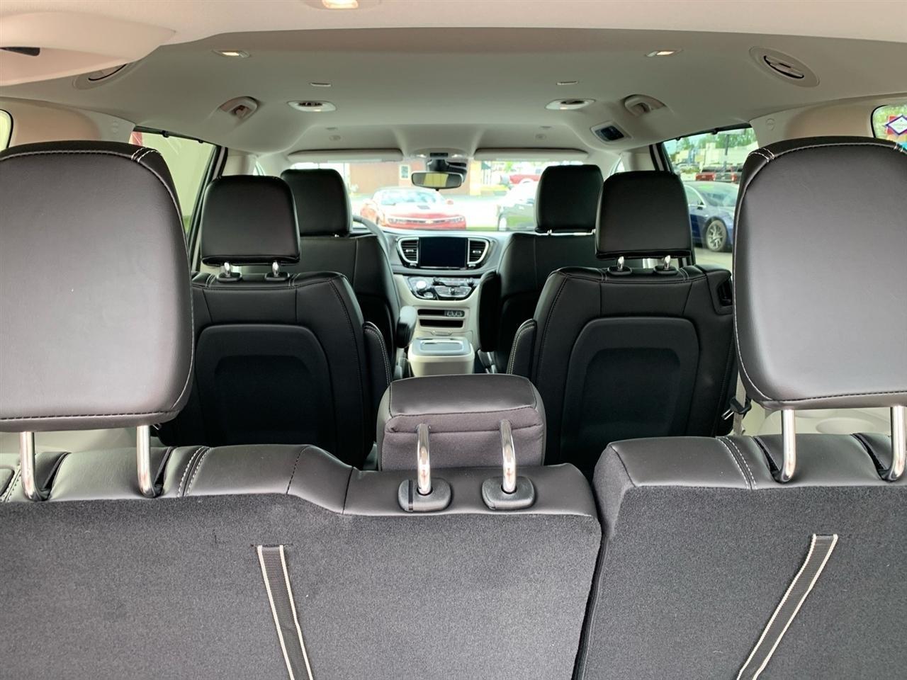 Chrysler Pacifica  2024