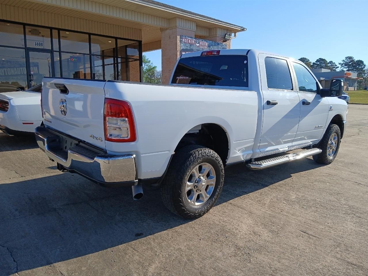 RAM 2500  2024