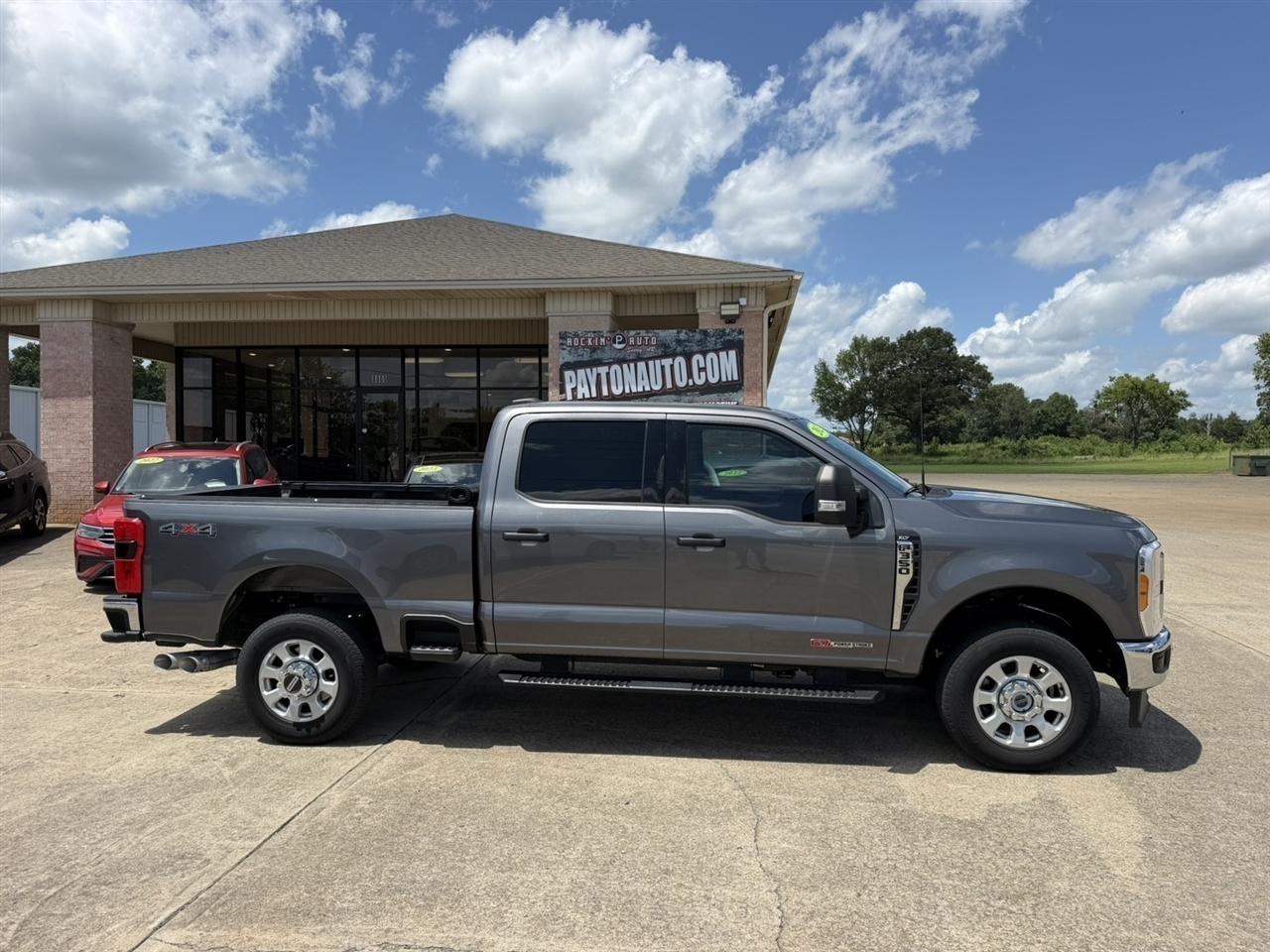 Ford F-350 SD  2023