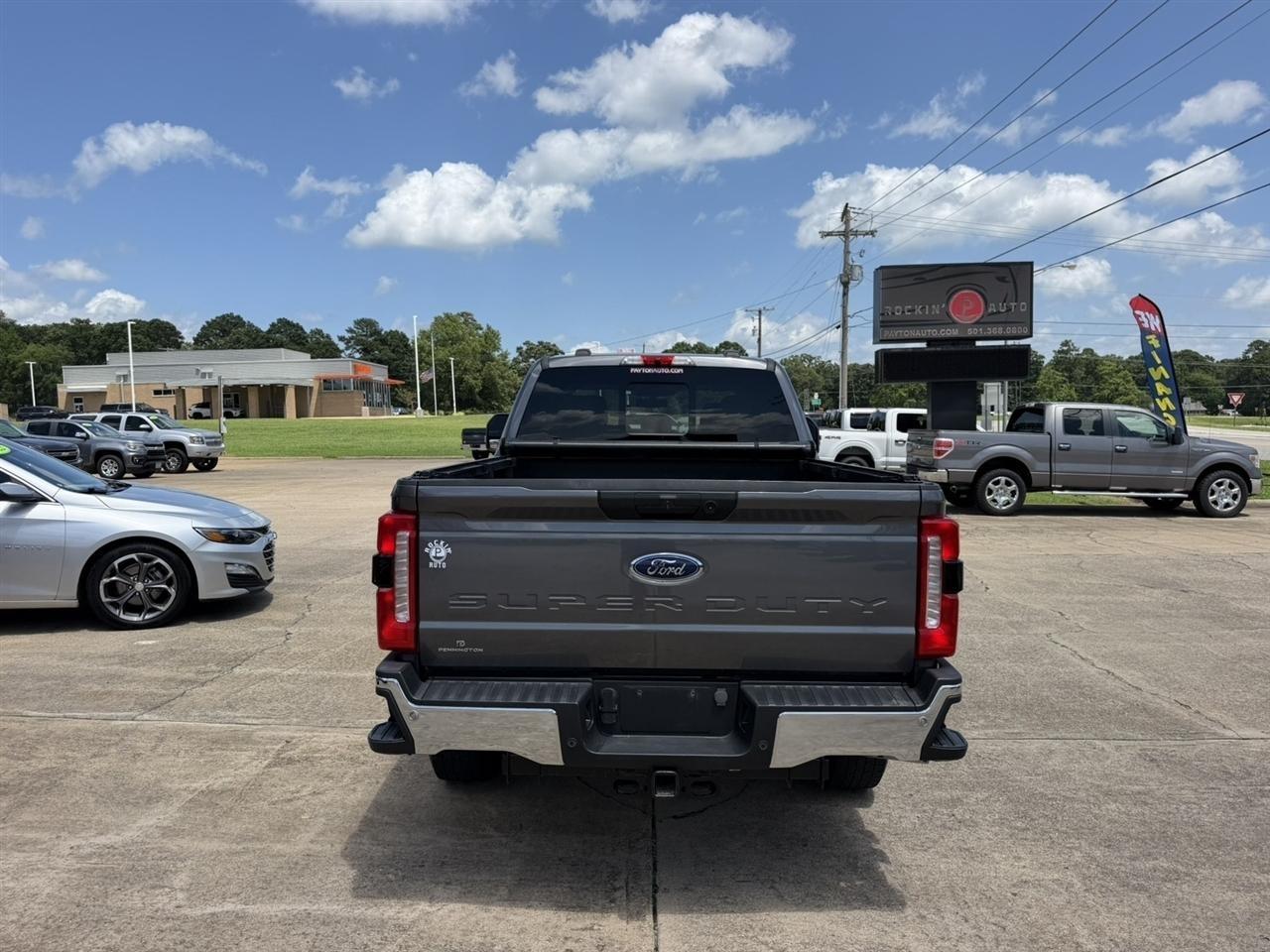 Ford F-350 SD  2023