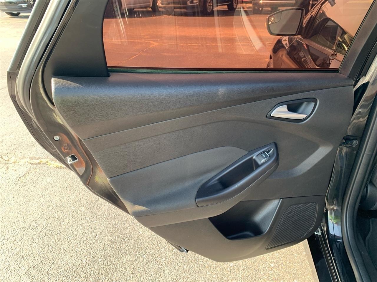 Ford Focus  2015