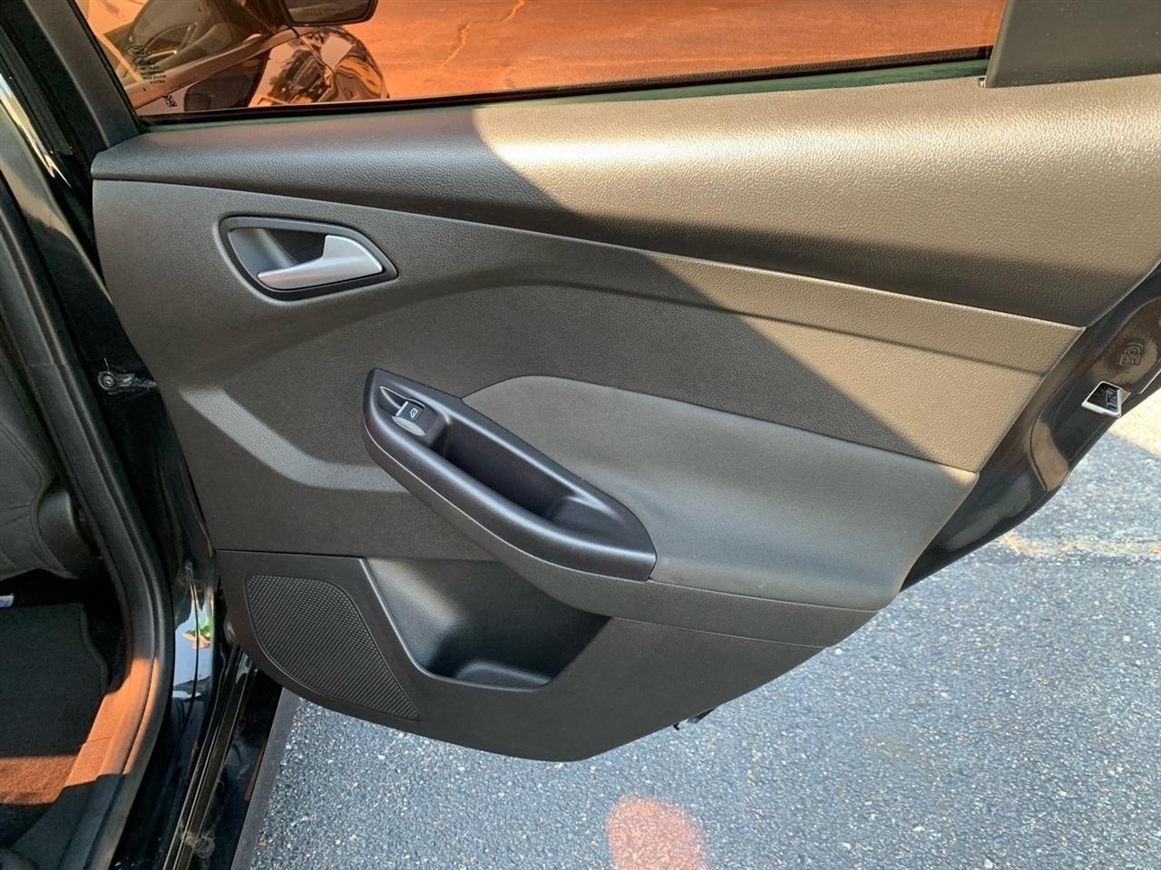 Ford Focus  2015