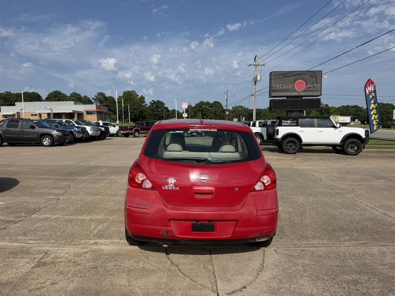 Nissan Versa  2007