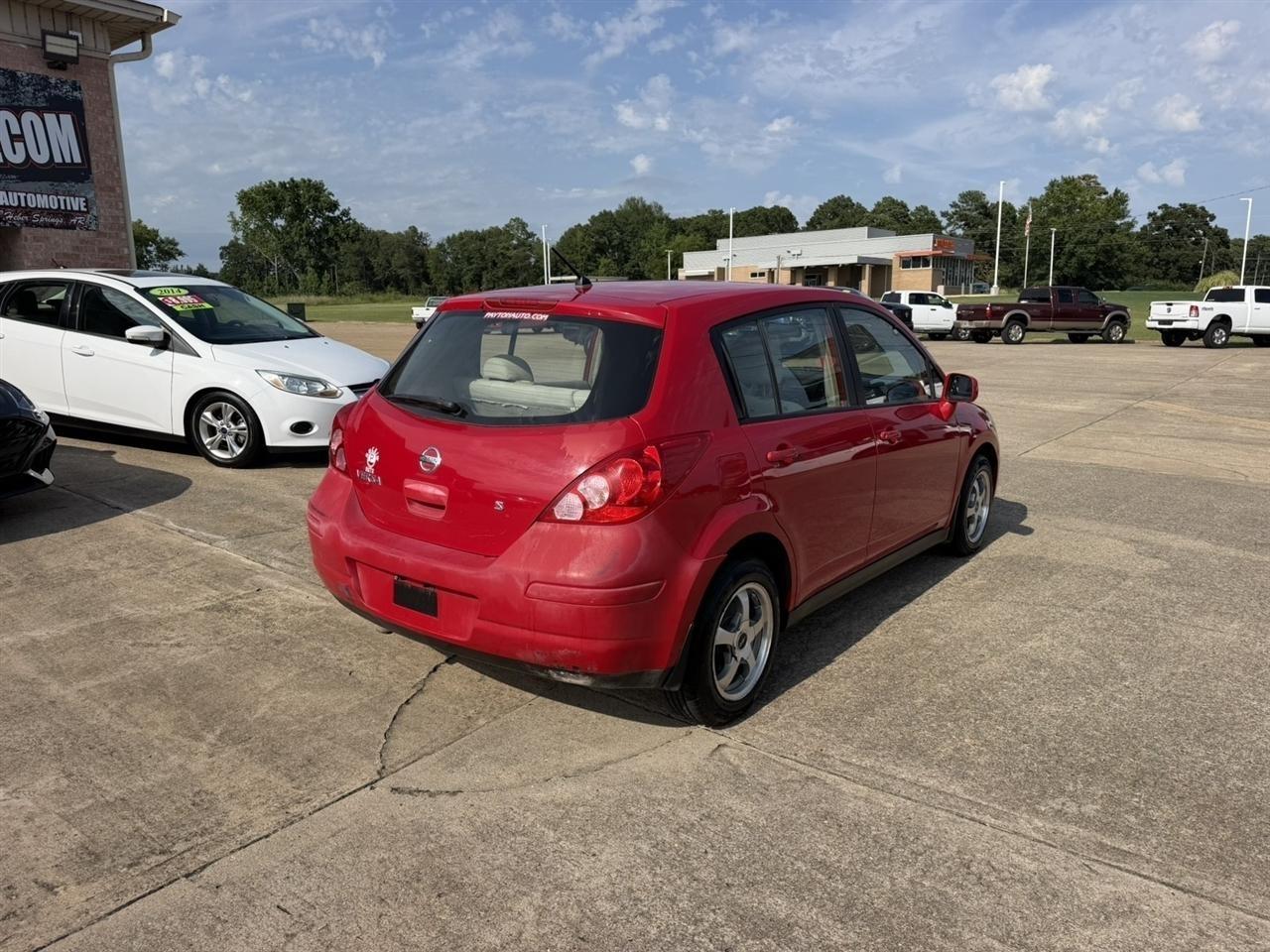 Nissan Versa  2007