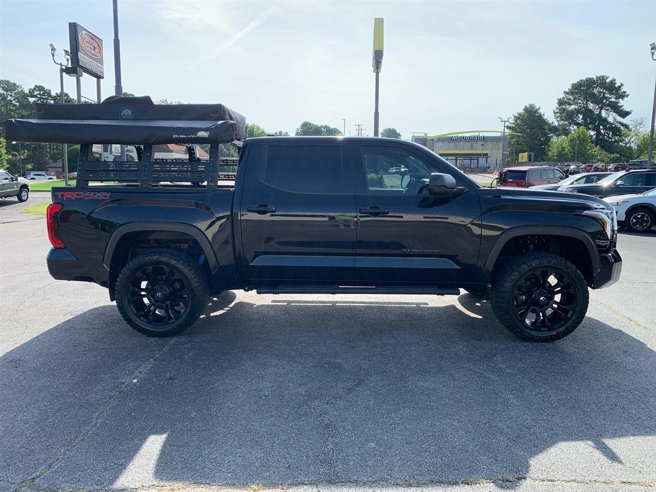 Toyota Tundra  2022