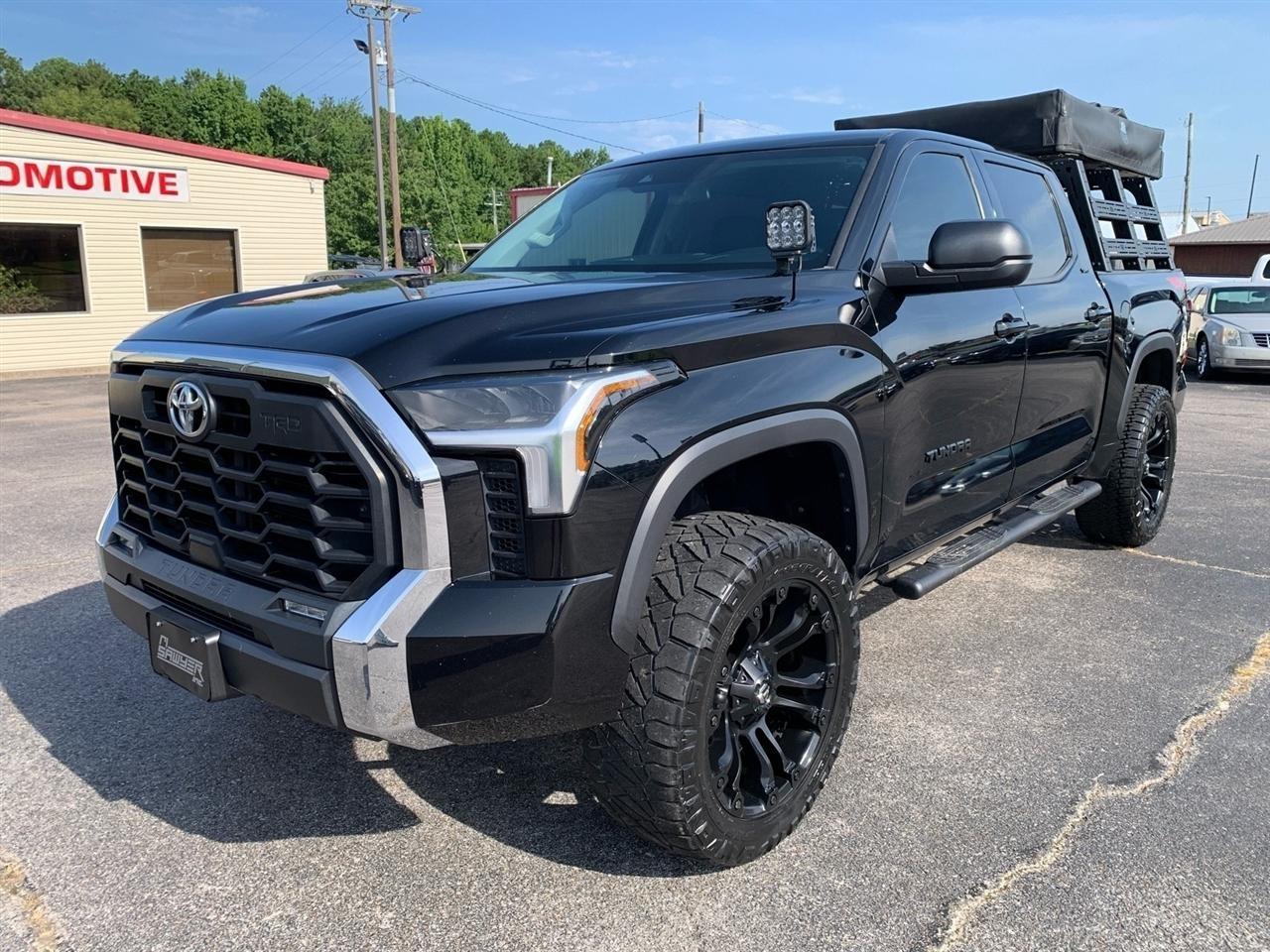 Toyota Tundra  2022