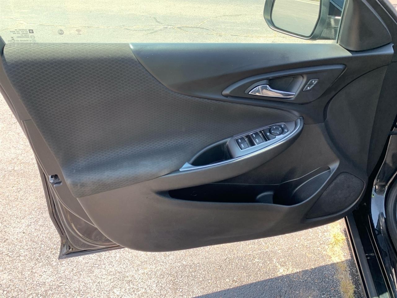 Chevrolet Malibu  2020