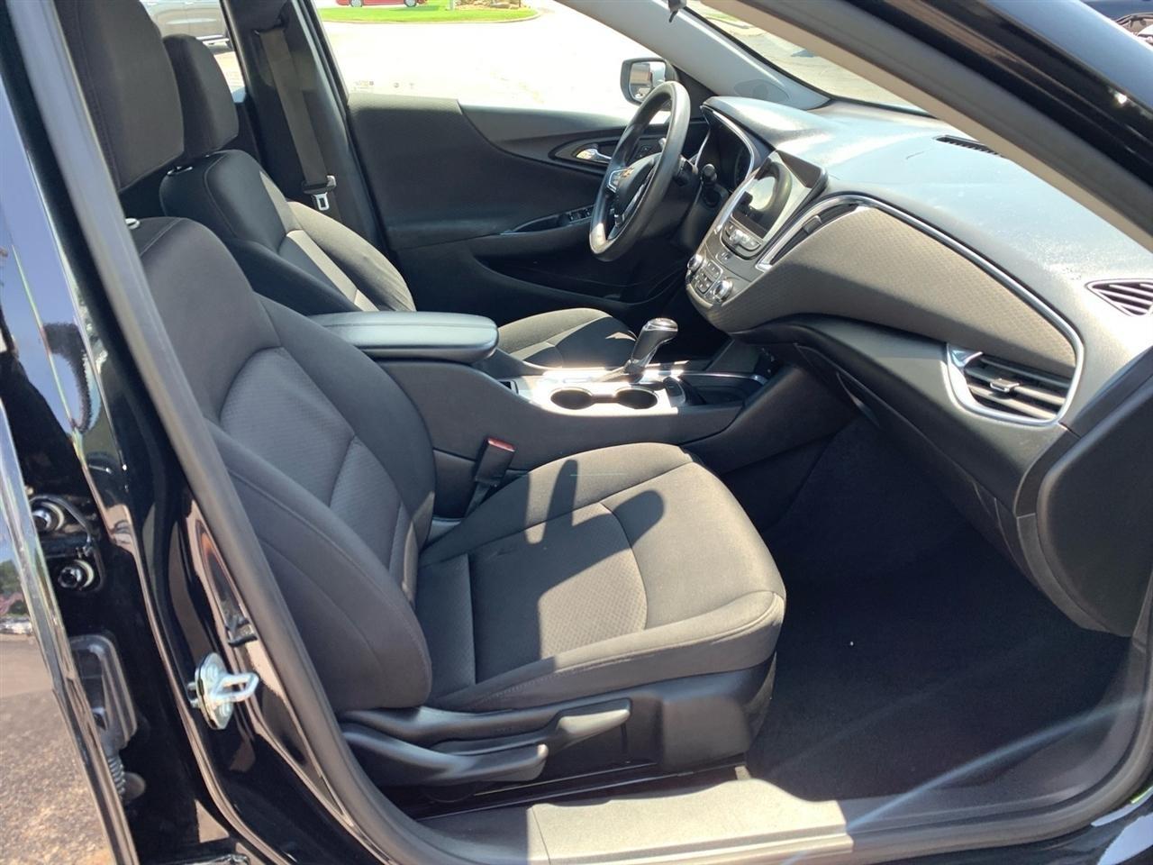 Chevrolet Malibu  2020
