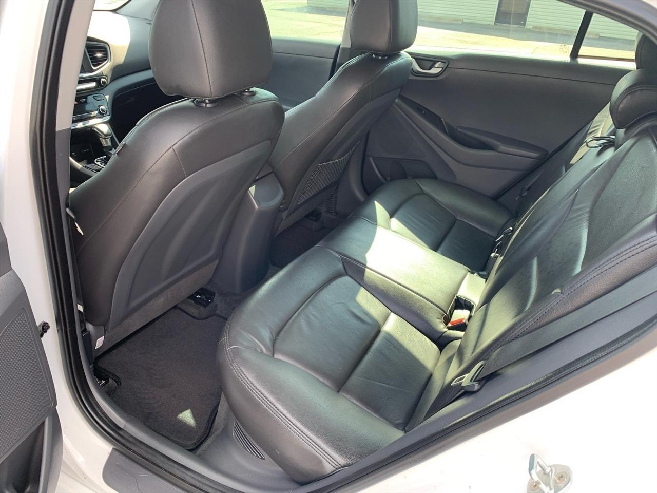 Hyundai Ioniq Hybrid  2017