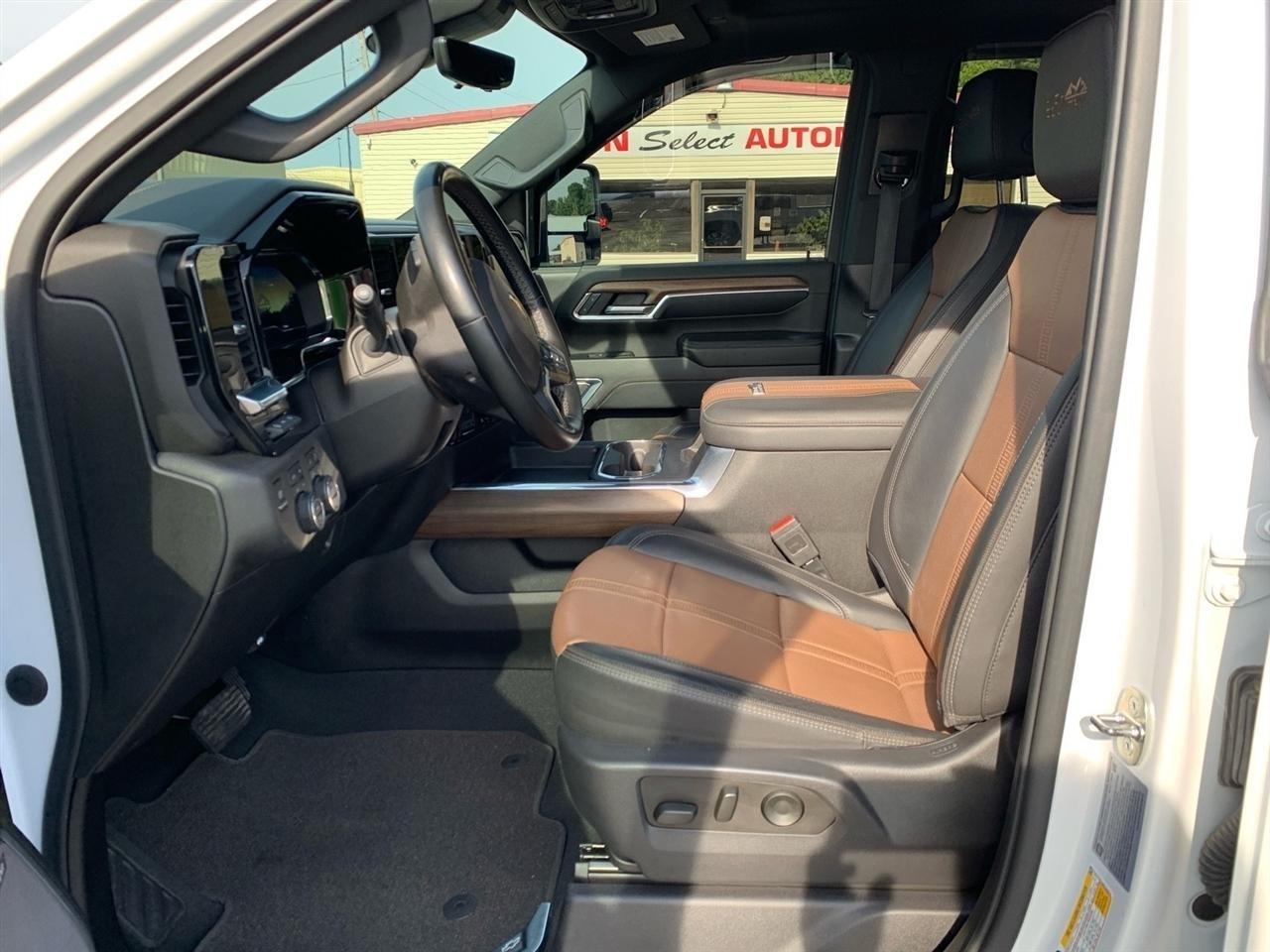 Chevrolet Silverado 2500HD  2024