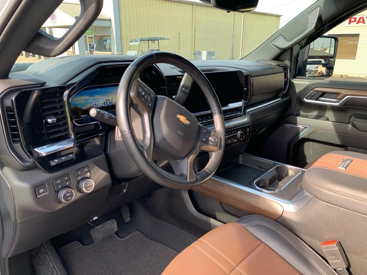 Chevrolet Silverado 2500HD  2024