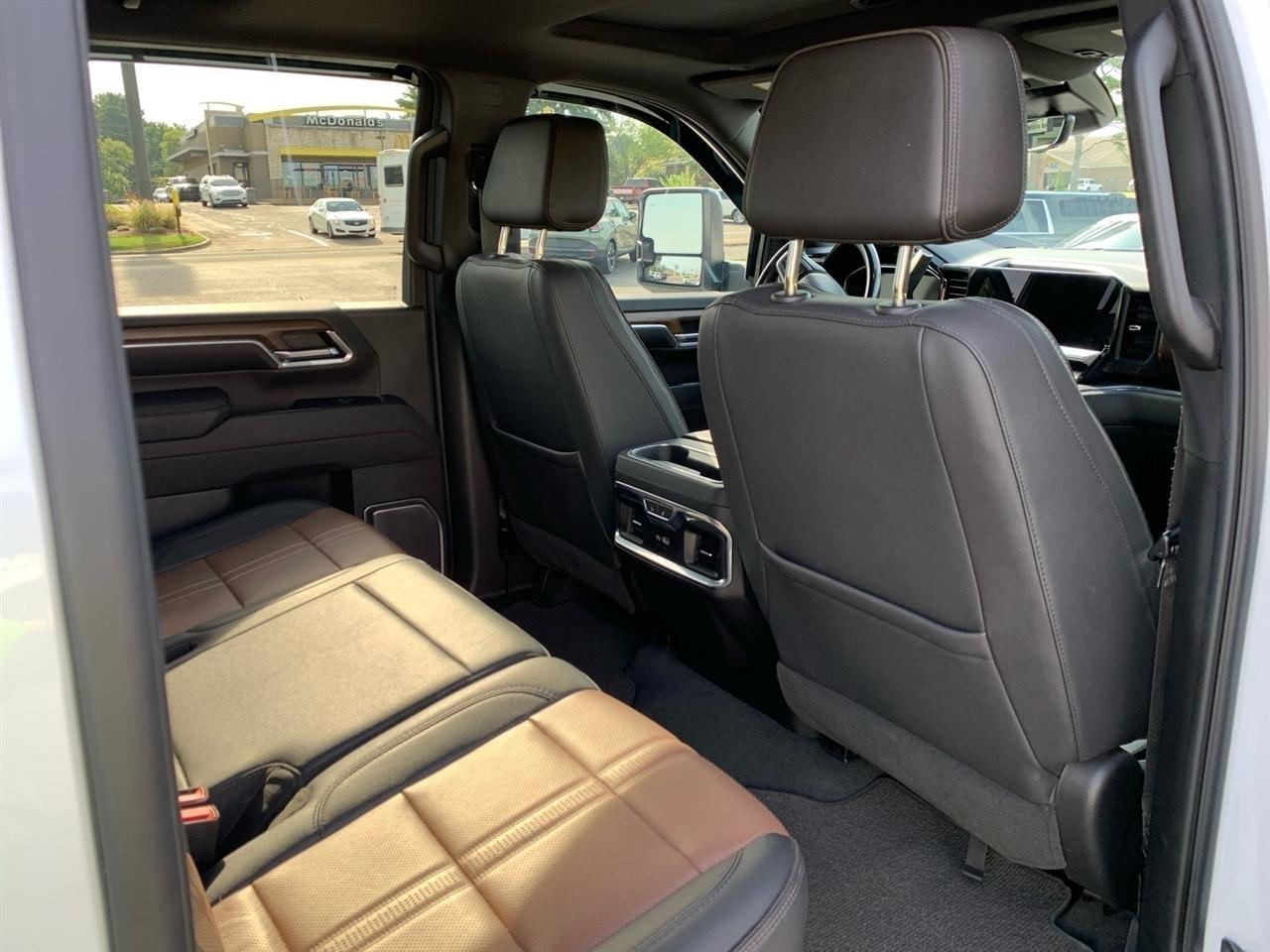 Chevrolet Silverado 2500HD  2024