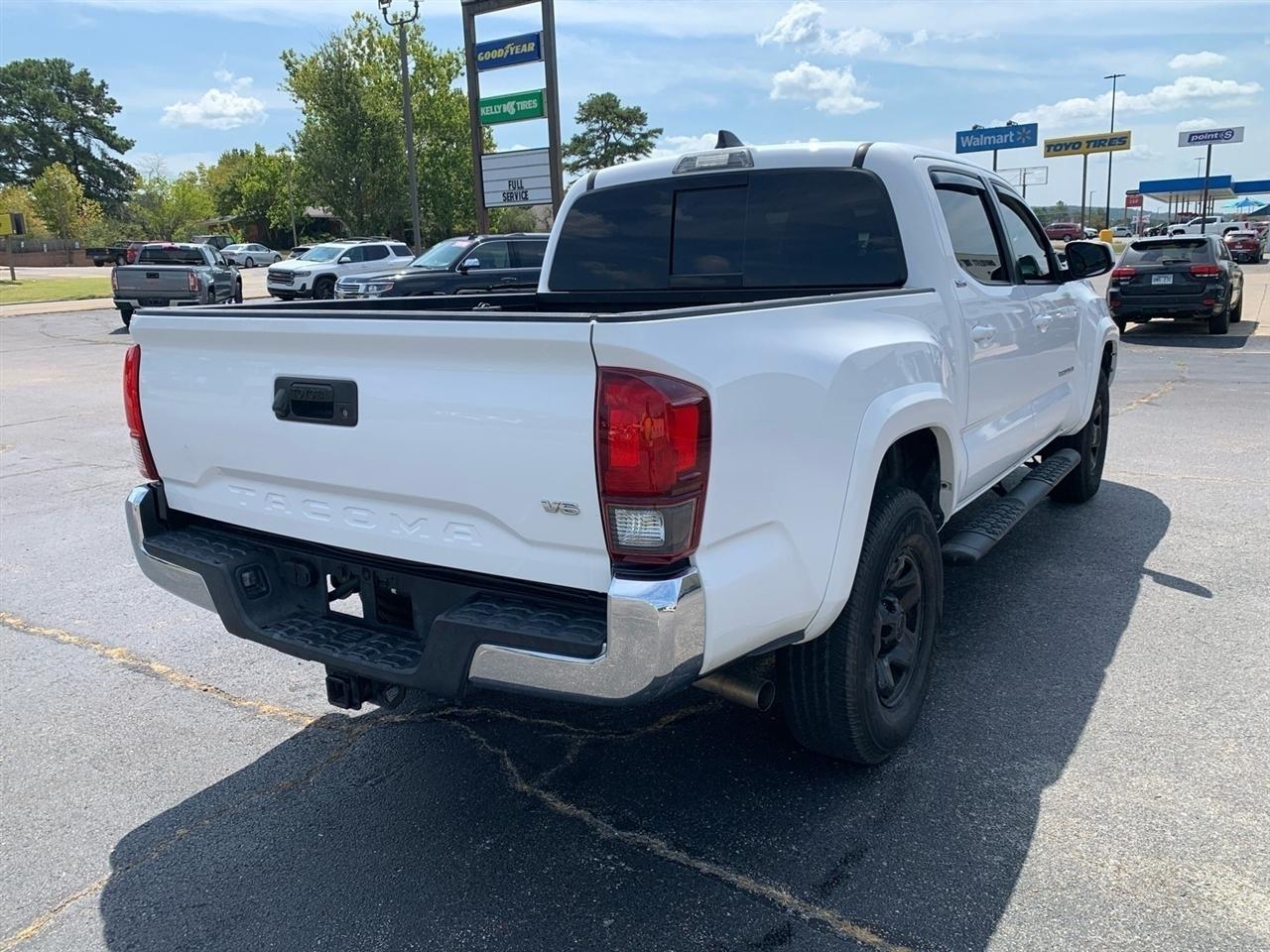 Toyota Tacoma  2021