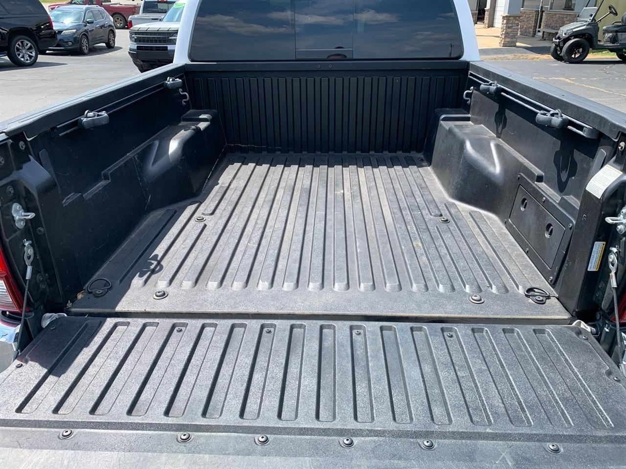 Toyota Tacoma  2021